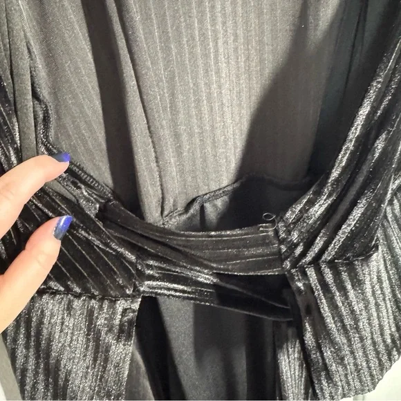 Baltic Born Black Velvet Andi Ribbed Wrap Dress Size Small Formal Bridesmaid - Picture 13 of 15